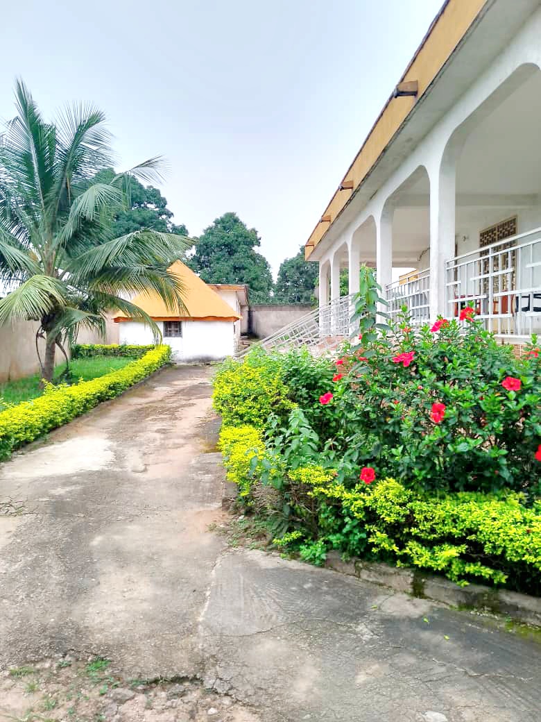 RESIDENCE LA PETITE OASIS DE BOUAKE - Photo 9