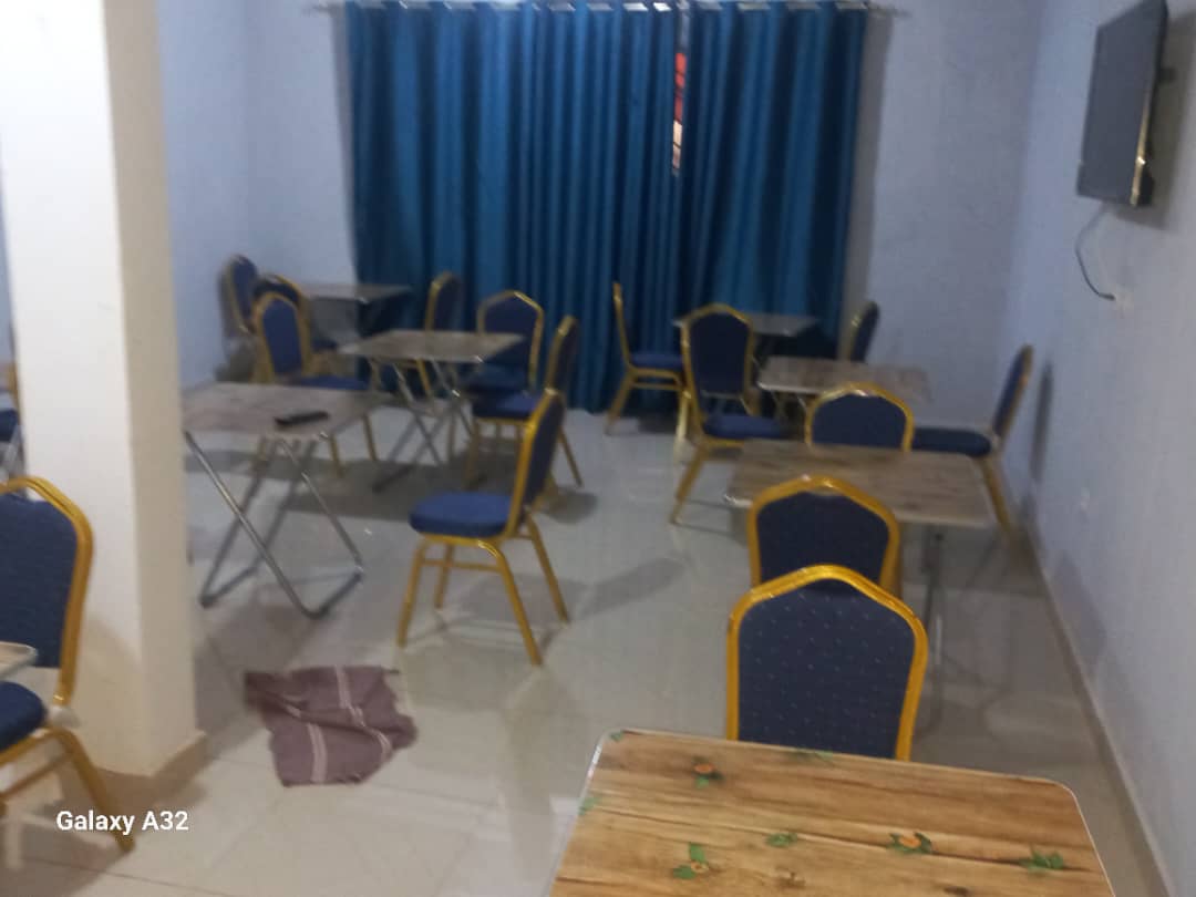 HÔTEL LE BONHEUR - Photo 21