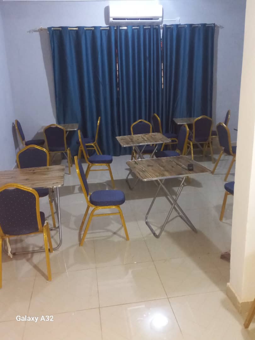 HÔTEL LE BONHEUR - Photo 13