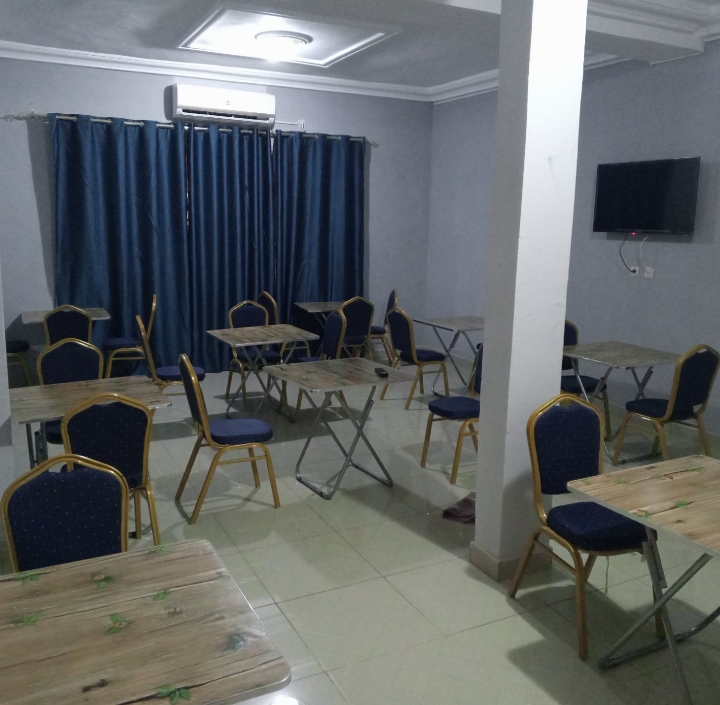 HÔTEL LE BONHEUR - Photo 7