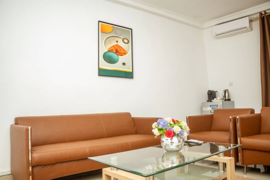 HOTEL ETOILE DE KENNEDY - Photo 9