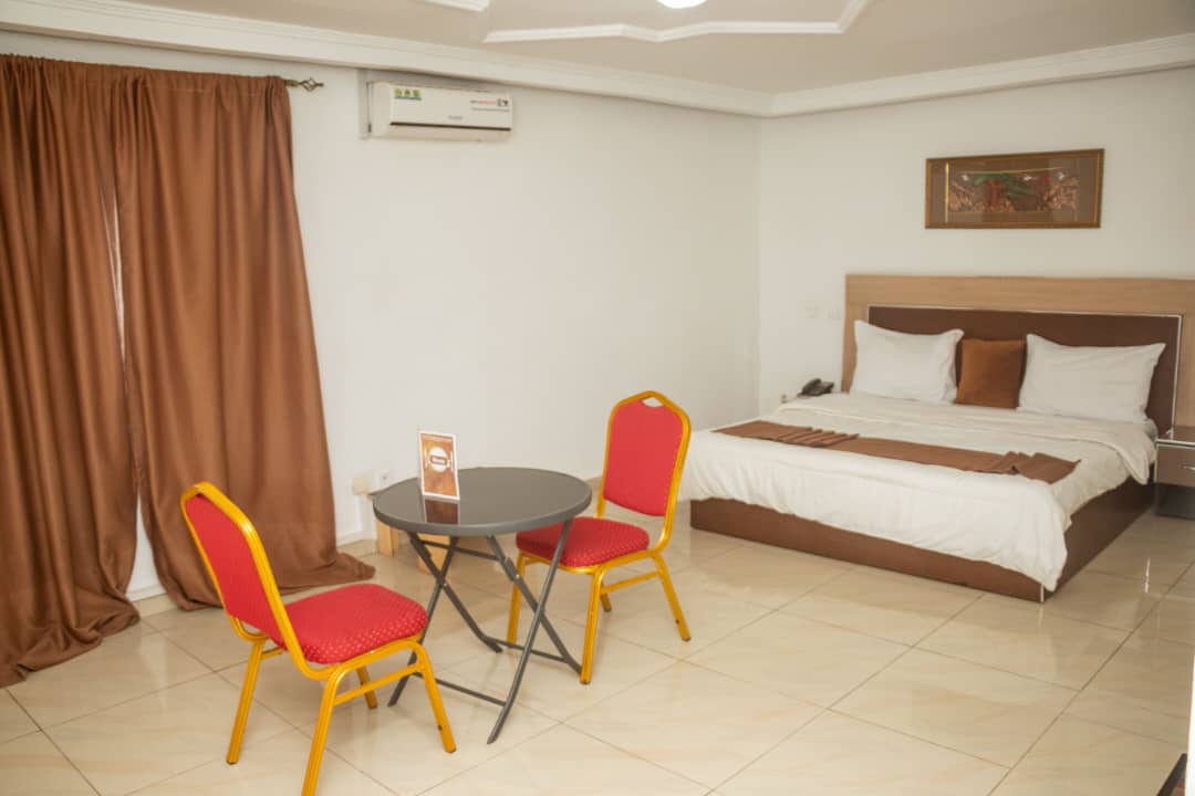 HOTEL ETOILE DE KENNEDY - Photo 11