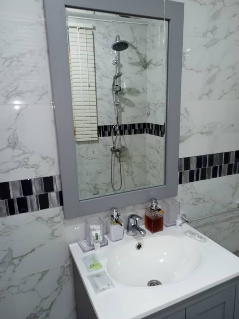 HÔTEL BANIAN HOME - Photo 16