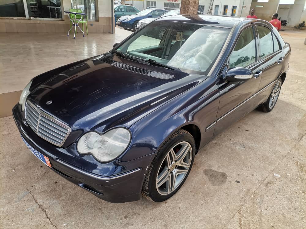 MERCEDES-BENZ CLASSE C - Photo 5