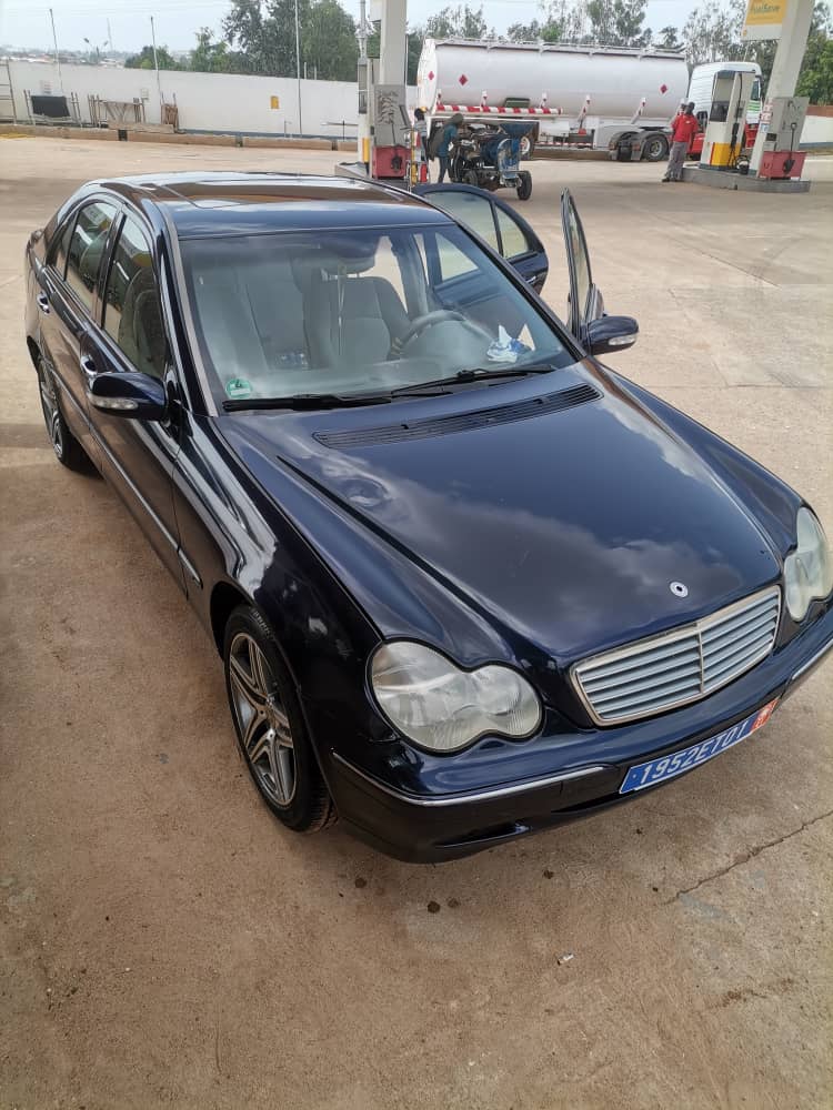 MERCEDES-BENZ CLASSE C - Photo 9