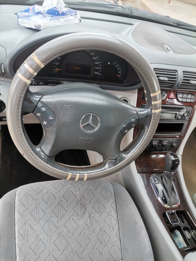 MERCEDES-BENZ CLASSE C - Photo 3