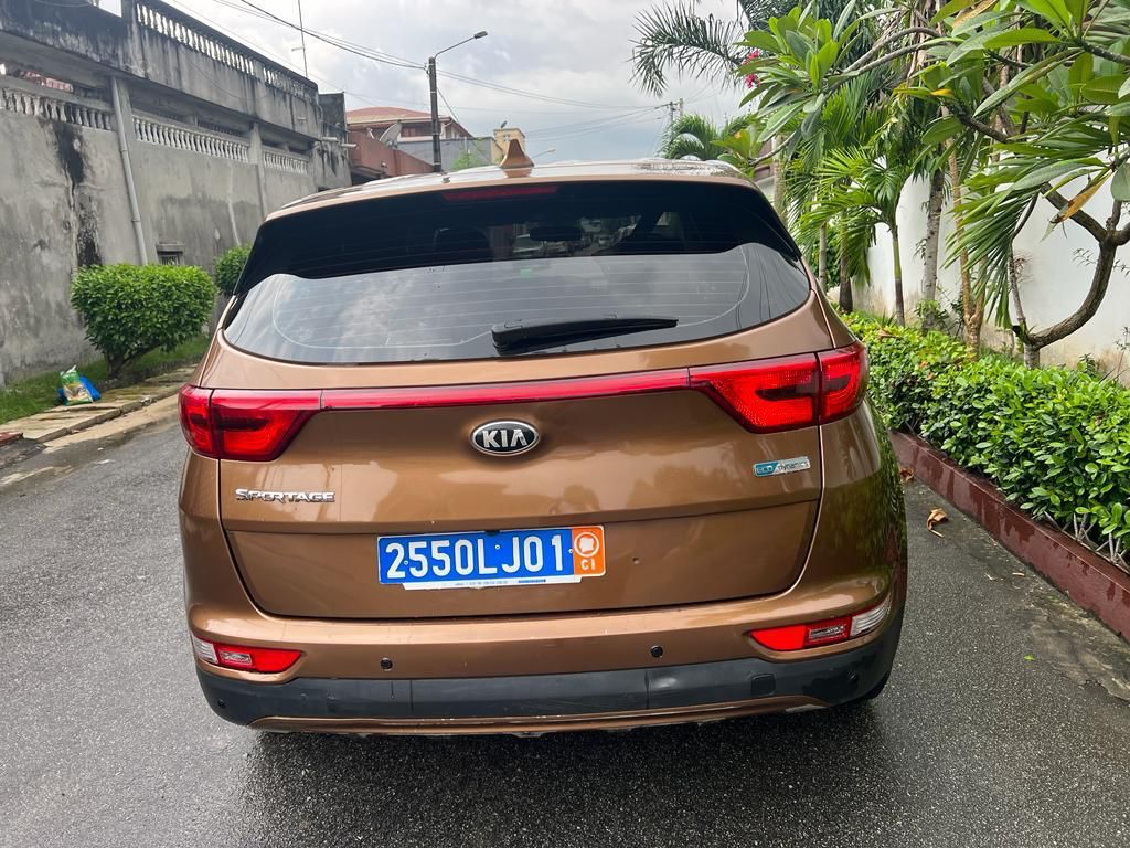 KIA PICANTO - Photo 9