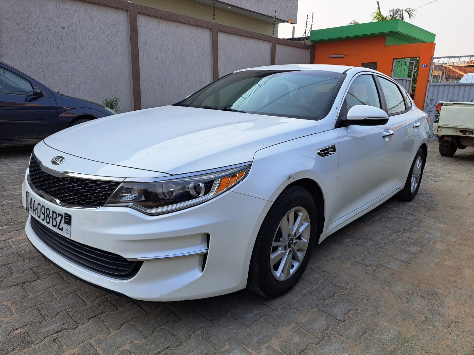 KIA OPTIMA 2018 - Photo 2