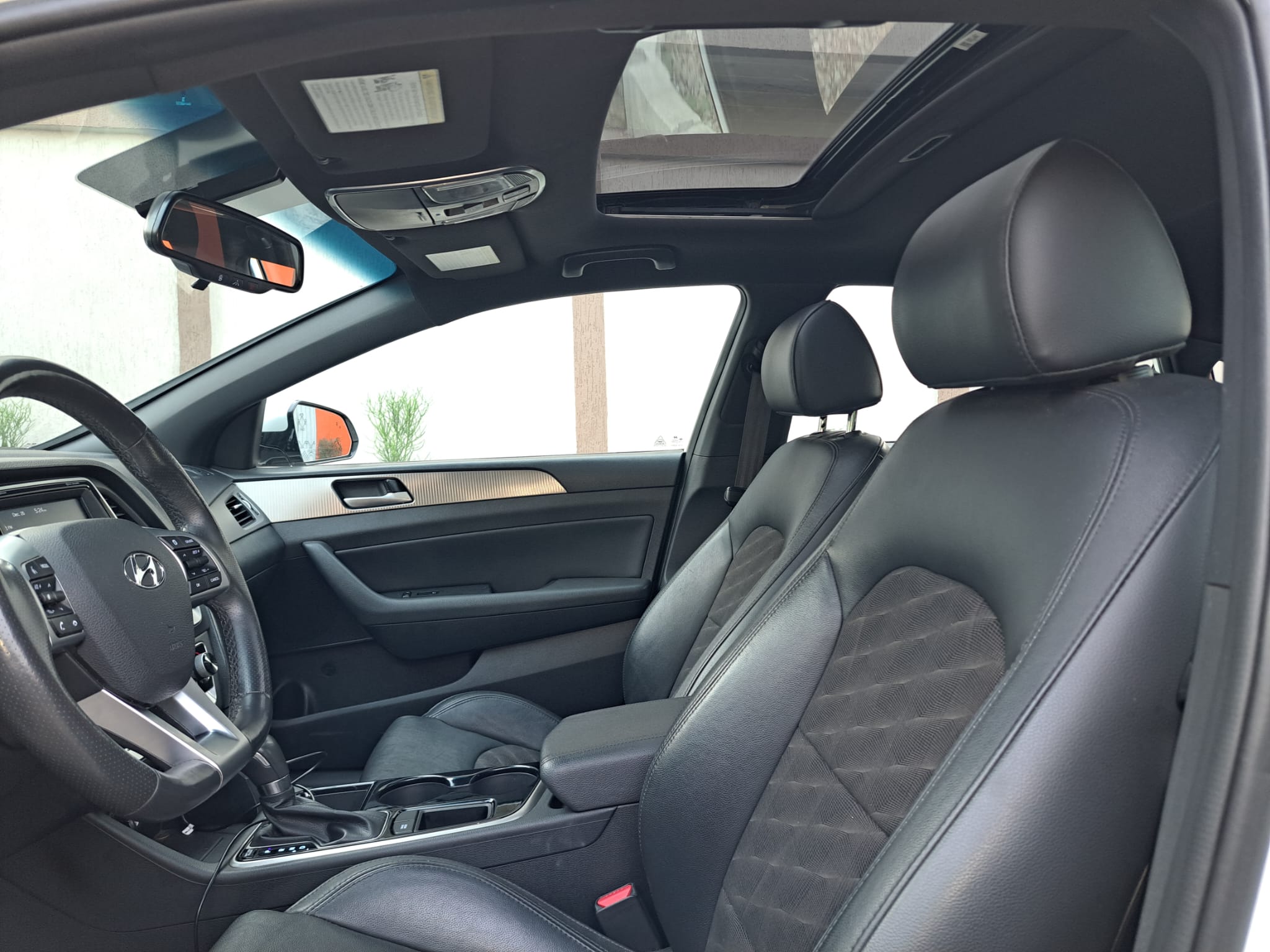 HYUNDAI SONATA 2019 - Photo 2