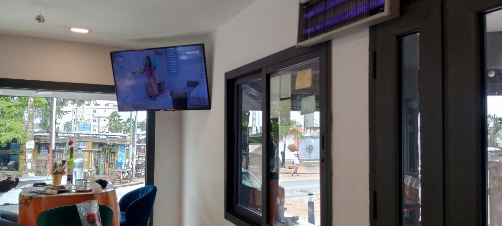 FAST FOOD - Photo 15