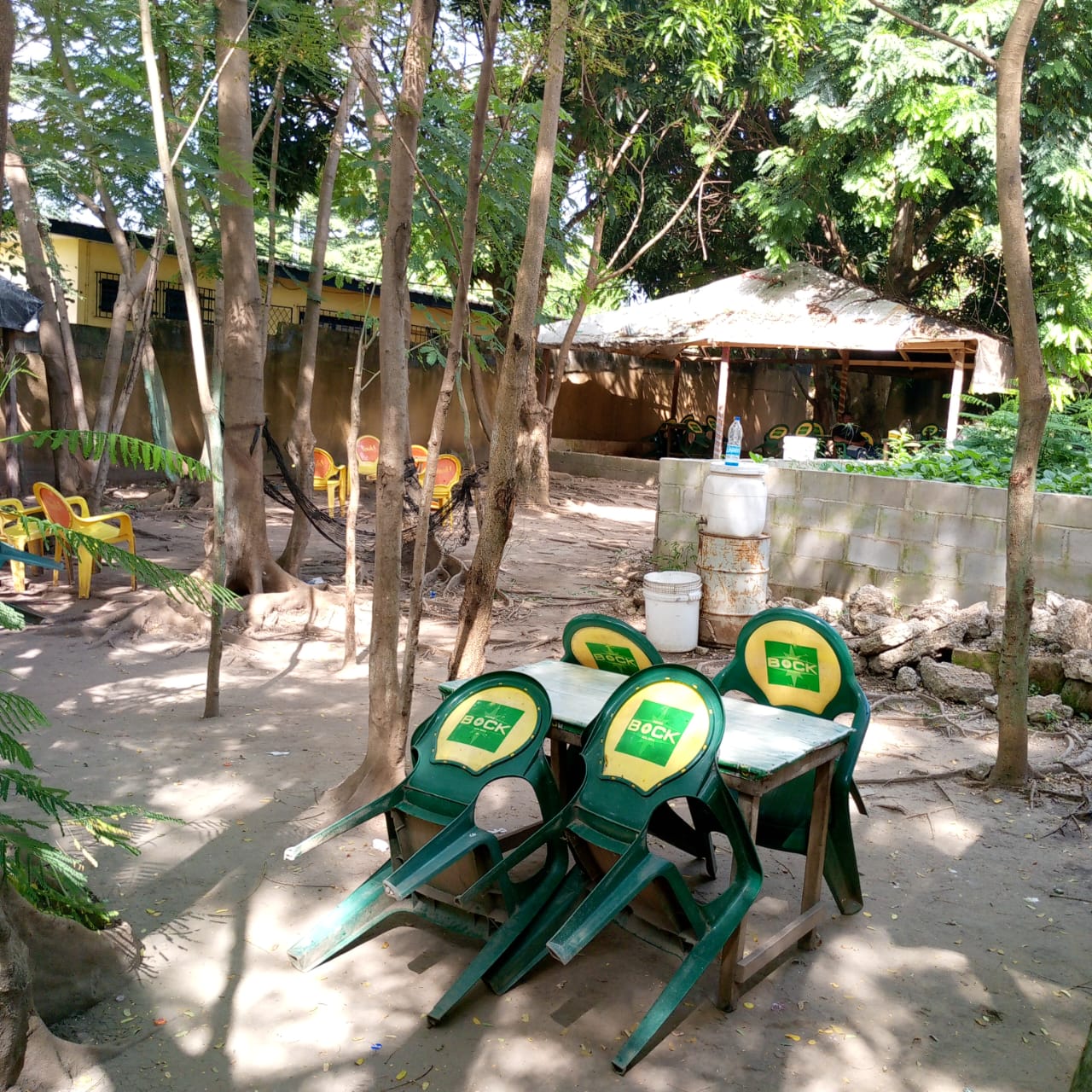 RESTAURANT LES PETITS ZANIMAUX - Photo 1