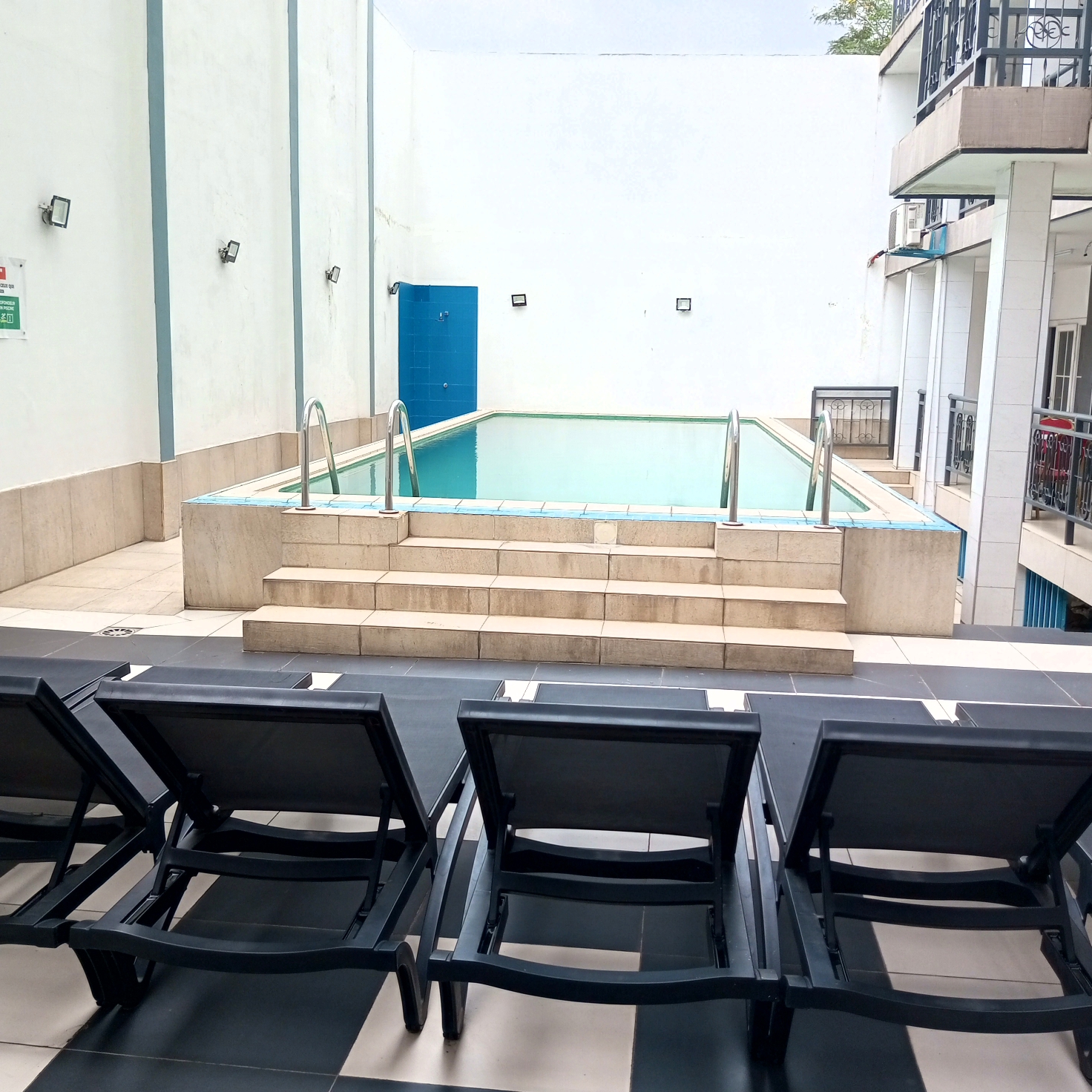 HÔTEL LAFORGE - Photo 9