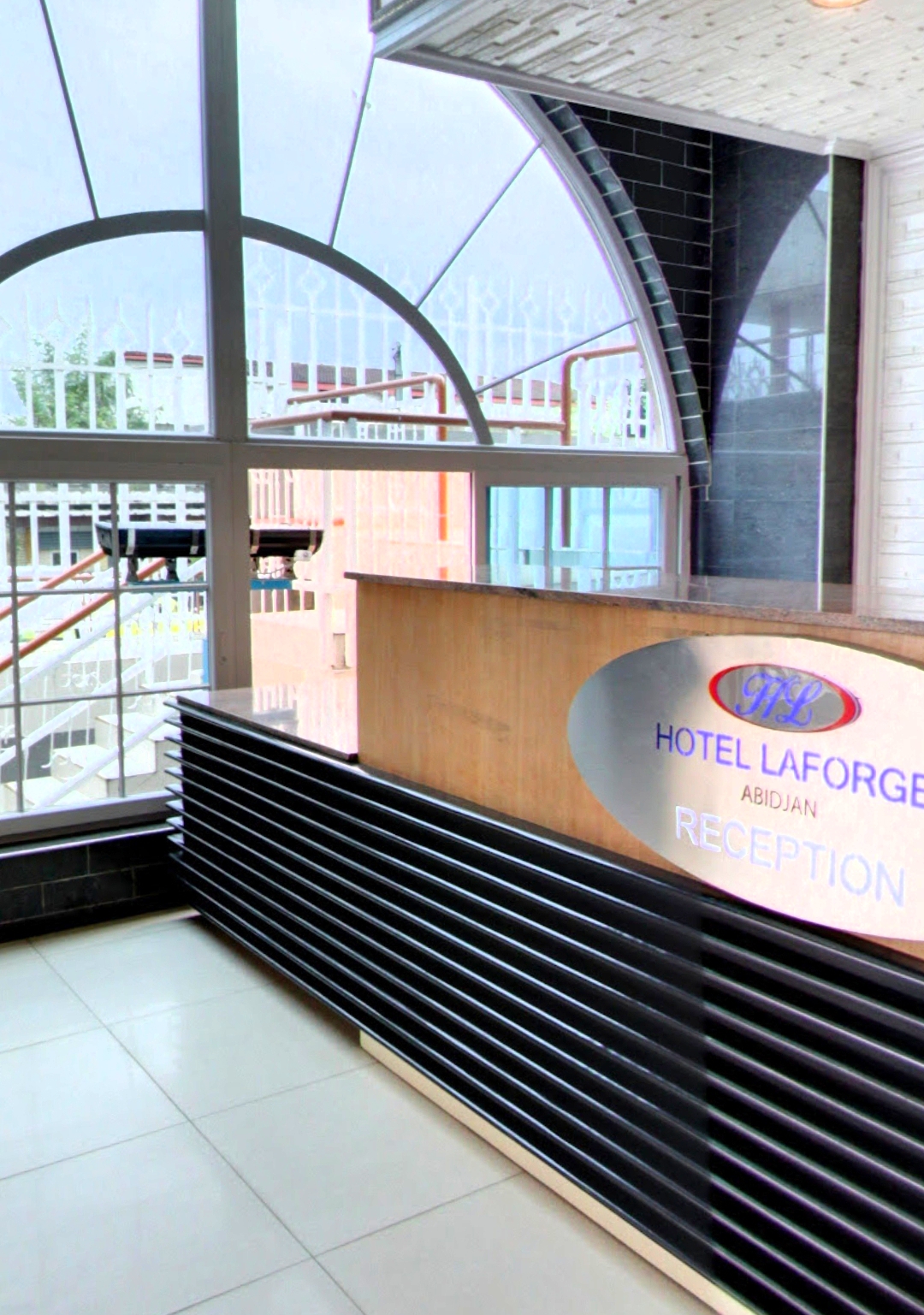 HÔTEL LAFORGE - Photo 13