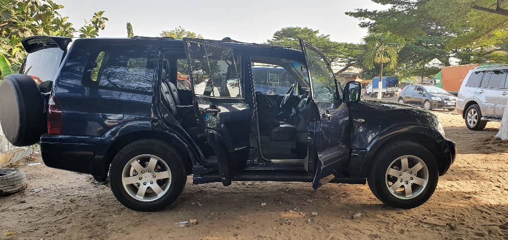 MITSUBISHI PAJERO DID - Photo 3