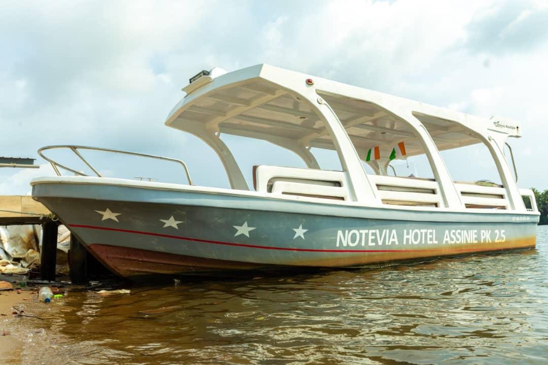 NOTEVIA HÔTEL - Photo 29