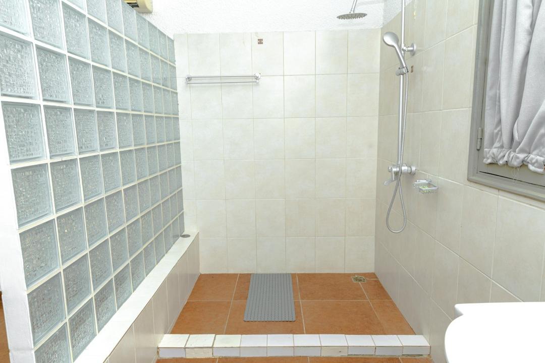 NOTEVIA HÔTEL - Photo 25