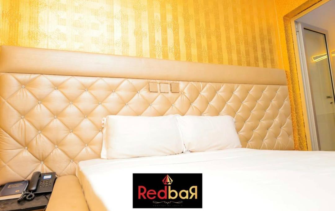 LORYS LODGE-REDBAR - Photo 1