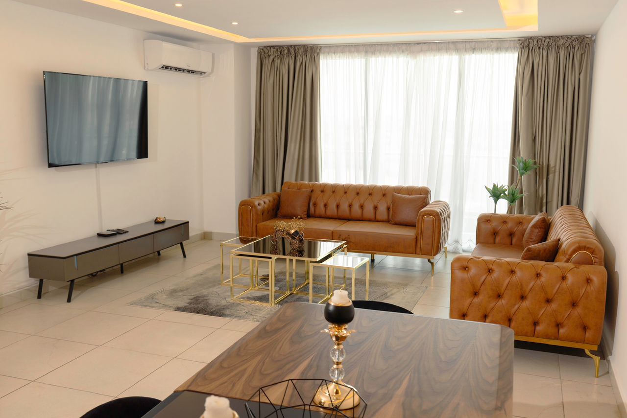 LUMINA SUITES - Photo 13