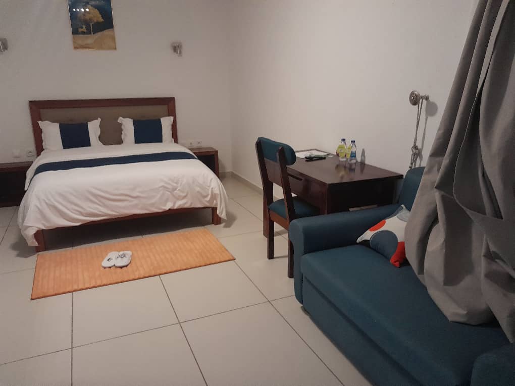 HOTEL RIALTO - Photo 10